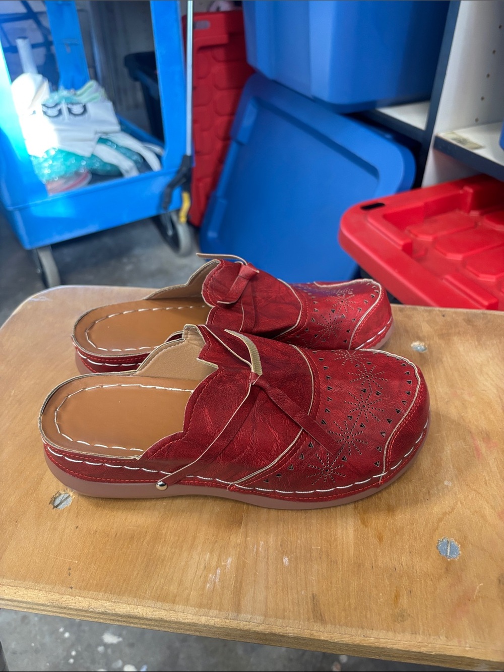 Women’s size 38 shoes - Picture 2 of 3